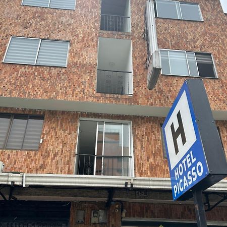 Hotel Picasso 70 Medellín Dış mekan fotoğraf