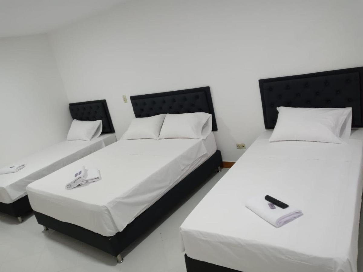 Hotel Picasso 70 Medellín Dış mekan fotoğraf