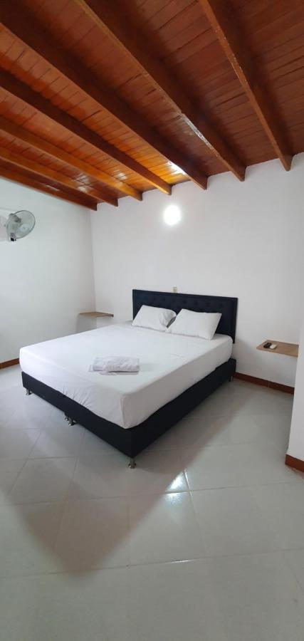 Hotel Picasso 70 Medellín Dış mekan fotoğraf